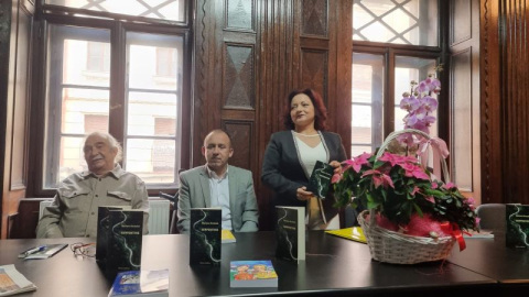 PHOTO-2022-12-09-15-38-01