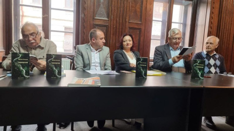 PHOTO-2022-12-09-15-38-03