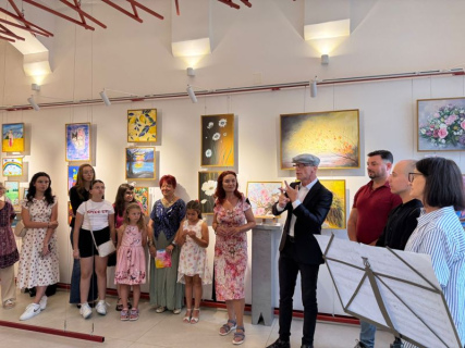 a55eaa5f-a7b4-462a-9bf1-939366a30bbd