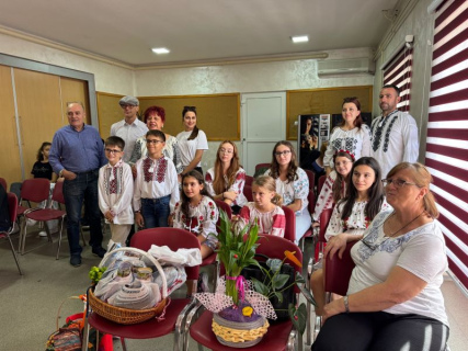 c24ab99a-b6aa-4e02-b1c8-f62615c1f031