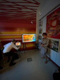 EB6F6B0C-70D0-4856-BFCE-CFBFD0448997