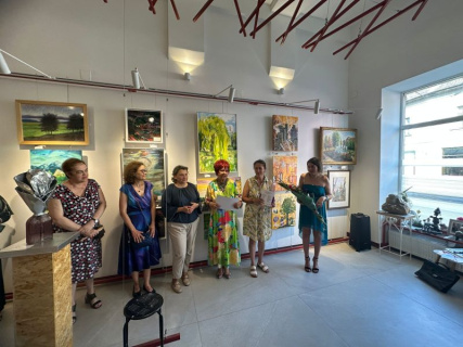 6180c830-f341-48d8-a3df-a4834986ca5f