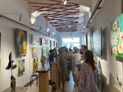 e5a0f192-a180-4f84-9c9b-22cab2e3ed13